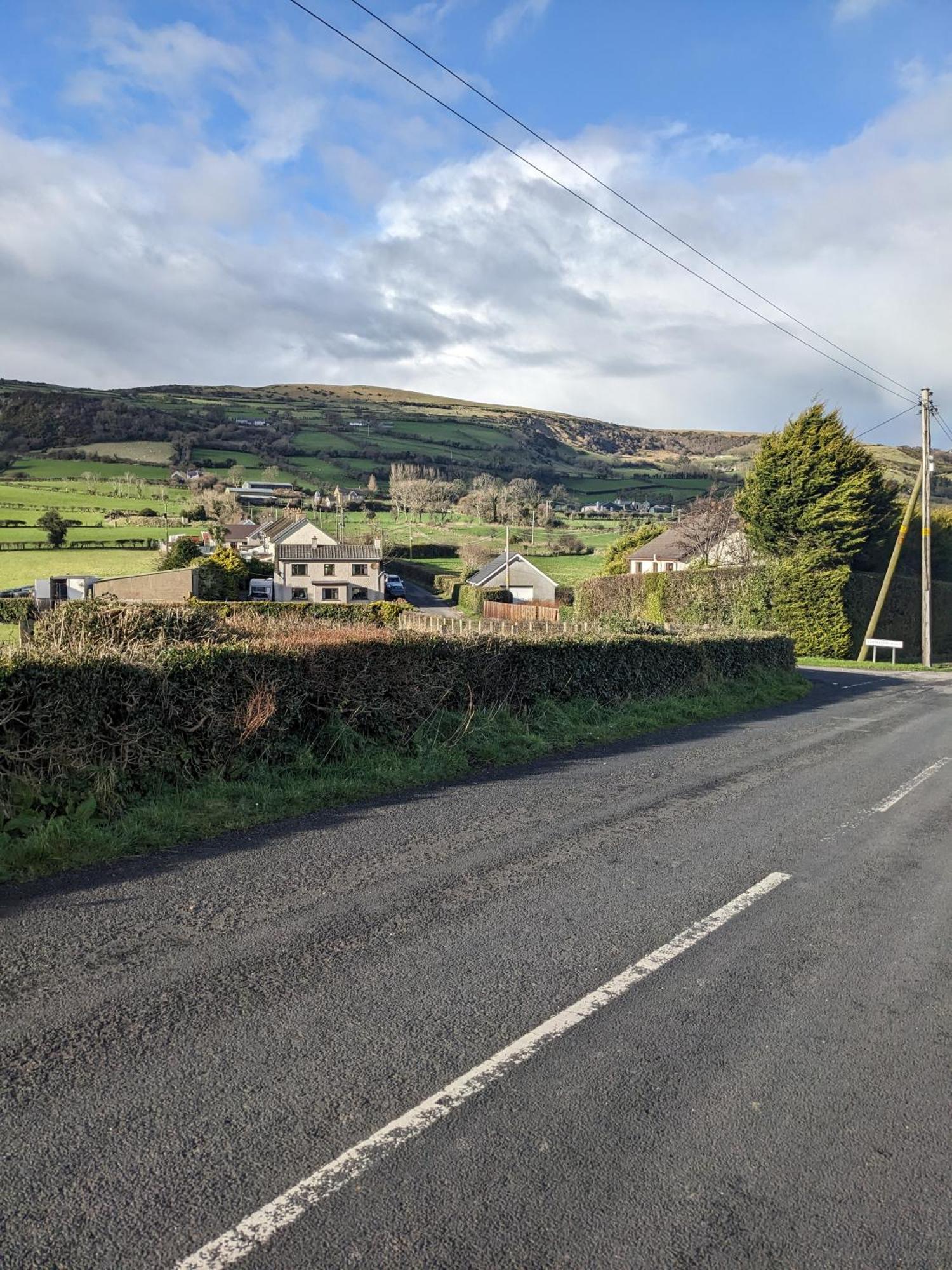 Cosy Cottage With Sea & Mountain Views Carnlough Bagian luar foto